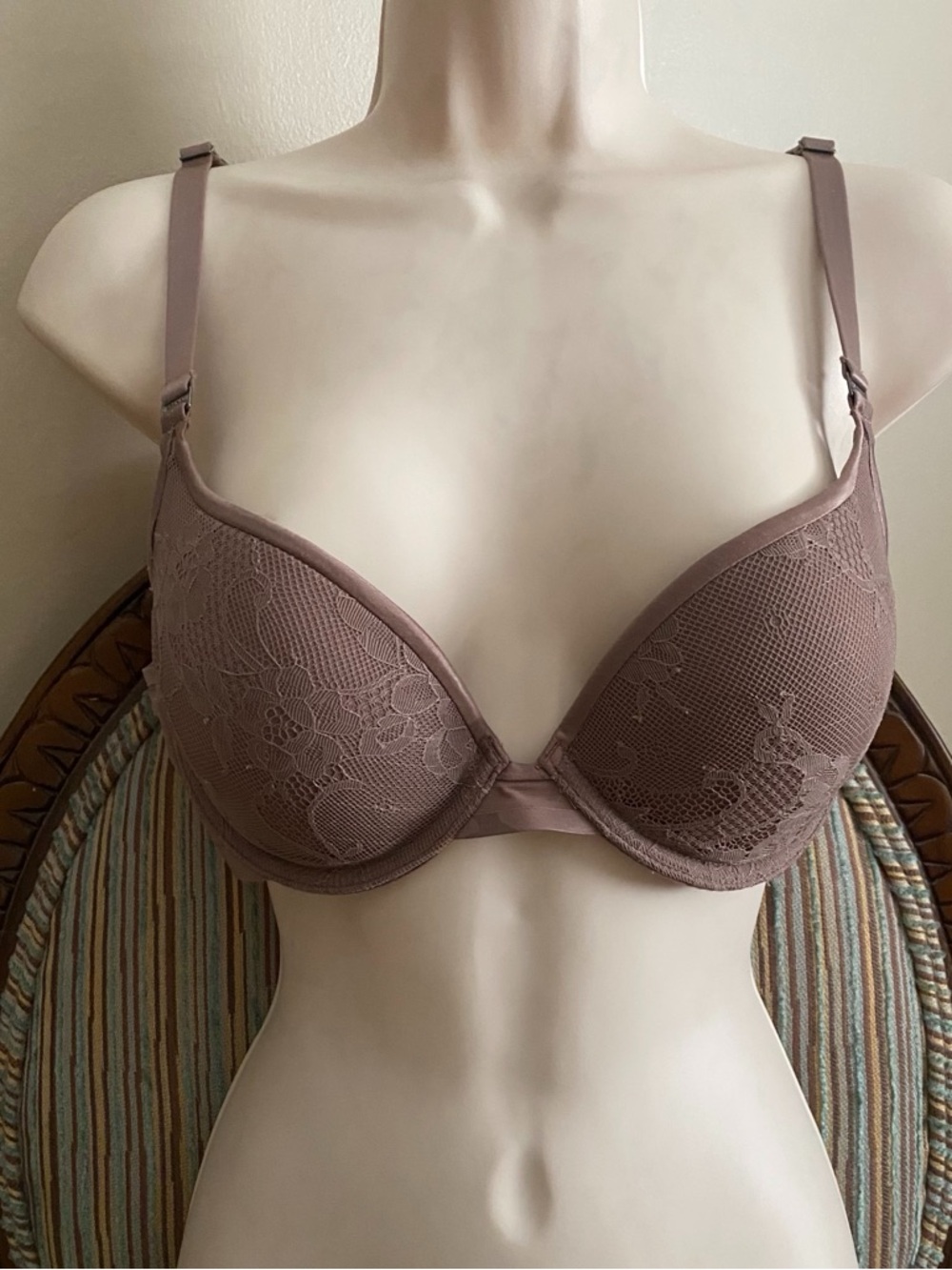 SPANX Pillow Cup  Lace Push-Up Bra in Taupe 36B